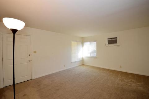 216 E Rumble Rd, Modesto, CA 95350 photo 6
