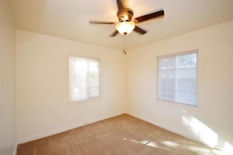 216 E Rumble Rd, Modesto, CA 95350 photo 11