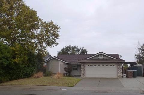 560 E 10th St, Lincoln, CA 95648 photo 2