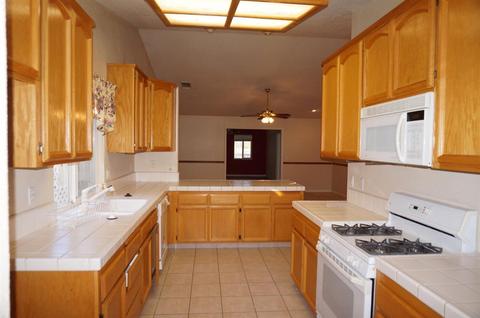 560 E 10th St, Lincoln, CA 95648 photo 10