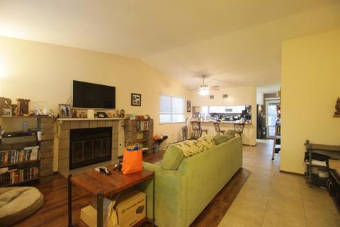 912 W Union Ave, Modesto, CA 95356 photo 2