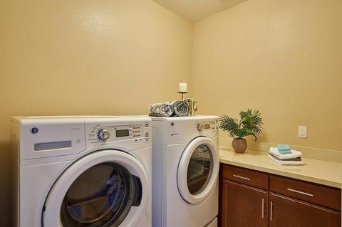 1301 Darrow Dr, Lathrop, CA 95330 photo 16