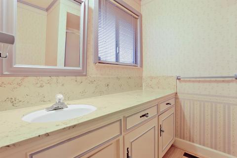 1107 Junewood Dr, Lodi, CA 95242 photo 21