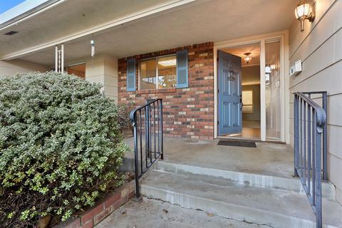 1107 Junewood Dr, Lodi, CA 95242 photo 1