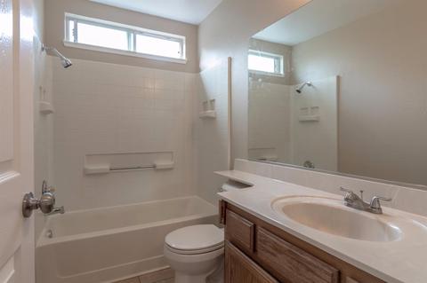647 Waxwing Ln, Newman, CA 95360 photo 15