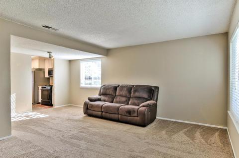 4039 Oak Villa Cir, Carmichael, CA 95608 photo 10