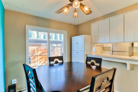 4039 Oak Villa Cir, Carmichael, CA 95608 photo 17