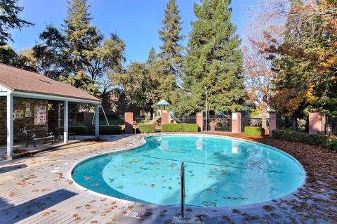 4039 Oak Villa Cir, Carmichael, CA 95608 photo 35