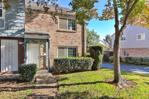 4039 Oak Villa Cir, Carmichael, CA 95608 photo 2