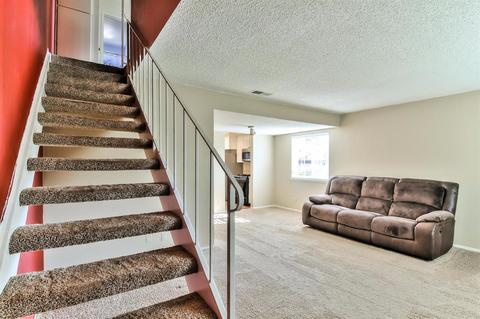 4039 Oak Villa Cir, Carmichael, CA 95608 photo 8
