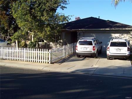 575 Margaret Ct, Merced, CA 95341 photo 2
