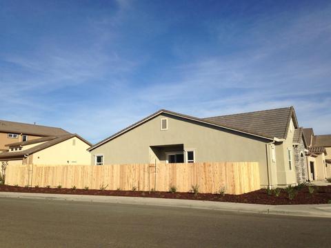1261 Blue Flax Dr, Patterson, CA 95363 photo 8