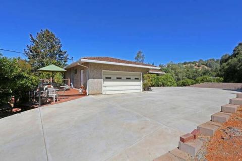 6813 Couey Ln, Penryn, CA 95663 photo 1