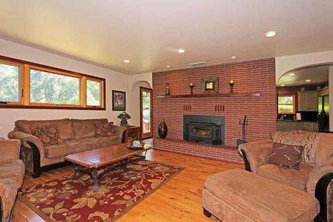 6813 Couey Ln, Penryn, CA 95663 photo 2