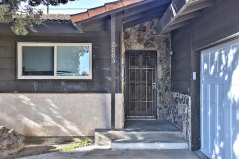 2005 Venus Dr, Ceres, CA 95307 photo 4