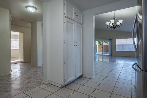 2401 Echo Park Ct, Modesto, CA 95358 photo 9