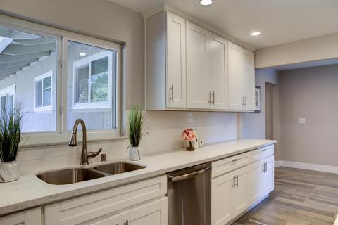 4526 Northampton Dr, Carmichael, CA 95608 photo 6