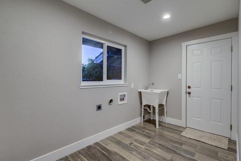 4526 Northampton Dr, Carmichael, CA 95608 photo 26