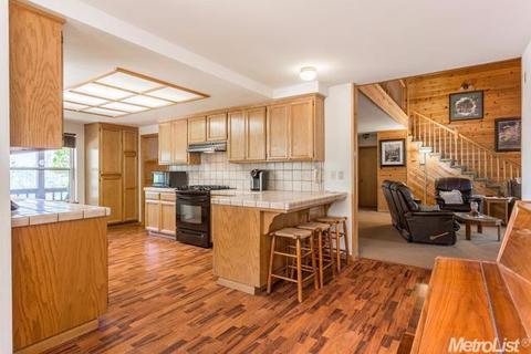 1020 Trails End Dr, Placerville, CA 95667 photo 10