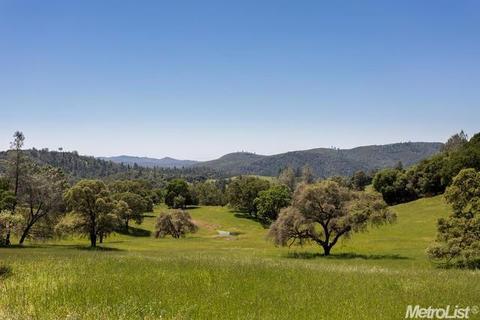 1020 Trails End Dr, Placerville, CA 95667 photo 4