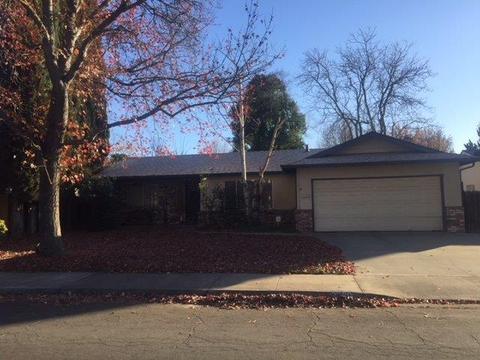 2520 Surrey, Modesto, CA 95355 photo 1