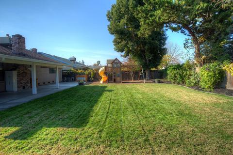 2161 Arbor Way, Turlock, CA 95380 photo 4