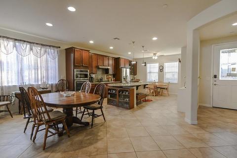 2550 Bellchase, Manteca, CA 95336 photo 2