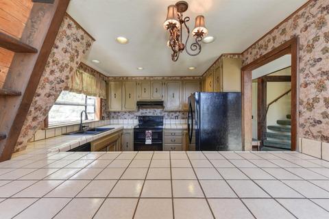301 Sunnyside Dr, Colfax, CA 95713 photo 2