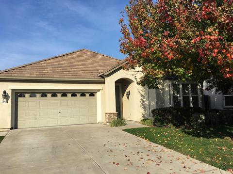 1845 Matterhorn St, Manteca, CA 95337 photo 2