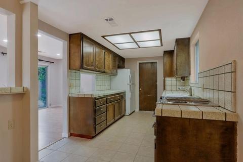 653 Hansen Ave, Merced, CA 95340 photo 16
