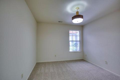 685 Buckinghorse Ct, Tracy, CA 95376 photo 12