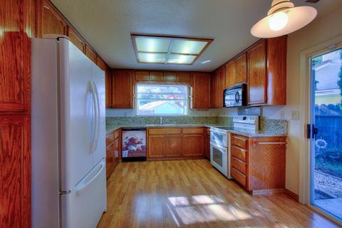 685 Buckinghorse Ct, Tracy, CA 95376 photo 10
