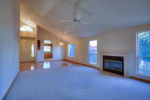 685 Buckinghorse Ct, Tracy, CA 95376 photo 9