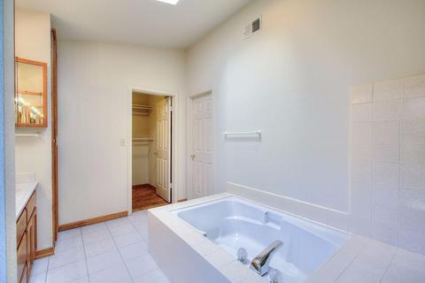 685 Buckinghorse Ct, Tracy, CA 95376 photo 19