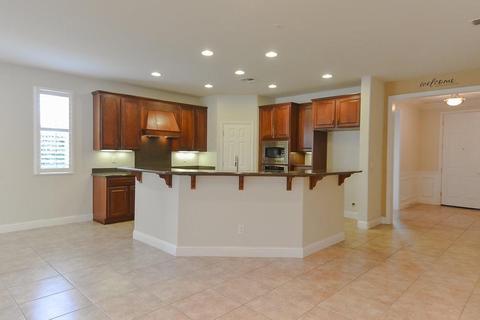 2389 Pepper Tree Ln, Manteca, CA 95336 photo 14