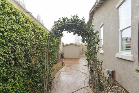 2389 Pepper Tree Ln, Manteca, CA 95336 photo 30