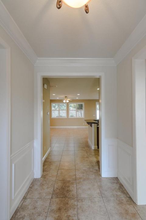 2389 Pepper Tree Ln, Manteca, CA 95336 photo 8