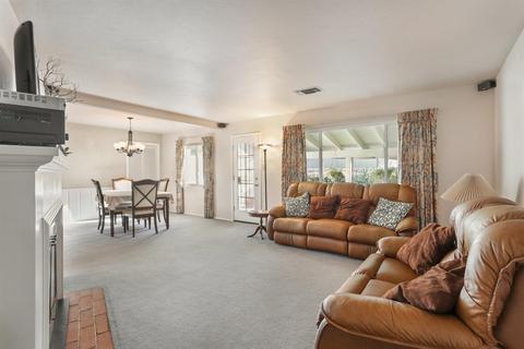 4640 Cypress Ave, Carmichael, CA 95608 photo 9
