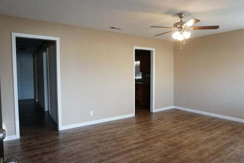 2012 Sequoia St, Ceres, CA 95307 photo 2