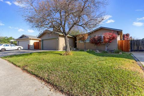700 El Capitan Dr, Lodi, CA 95242 photo 2