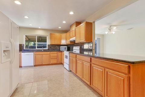 700 El Capitan Dr, Lodi, CA 95242 photo 8