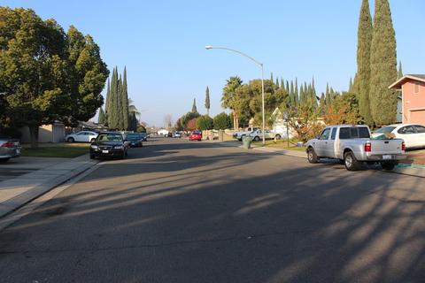 1407 Lindstrom Ave, Modesto, CA 95351 photo 4