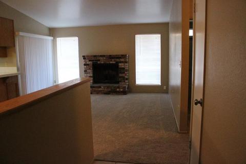 1407 Lindstrom Ave, Modesto, CA 95351 photo 5