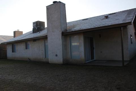 1407 Lindstrom Ave, Modesto, CA 95351 photo 23