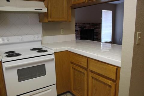 1407 Lindstrom Ave, Modesto, CA 95351 photo 10