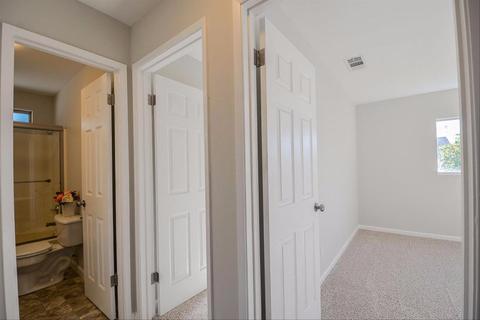 290 E 11th St, Merced, CA 95341 photo 6