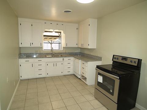 800 Edison St, Modesto, CA 95350 photo 9