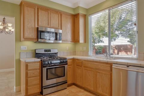 463 Montclair Ln, Tracy, CA 95376 photo 7