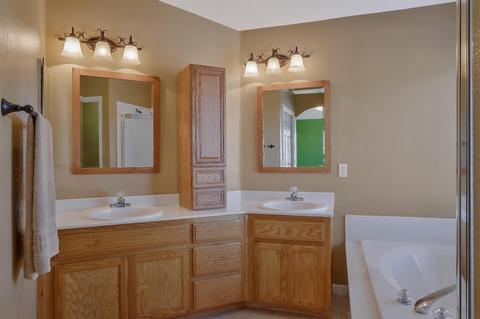 463 Montclair Ln, Tracy, CA 95376 photo 19