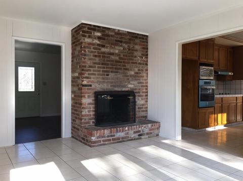 17010 E Front St, Linden, CA 95236 photo 9